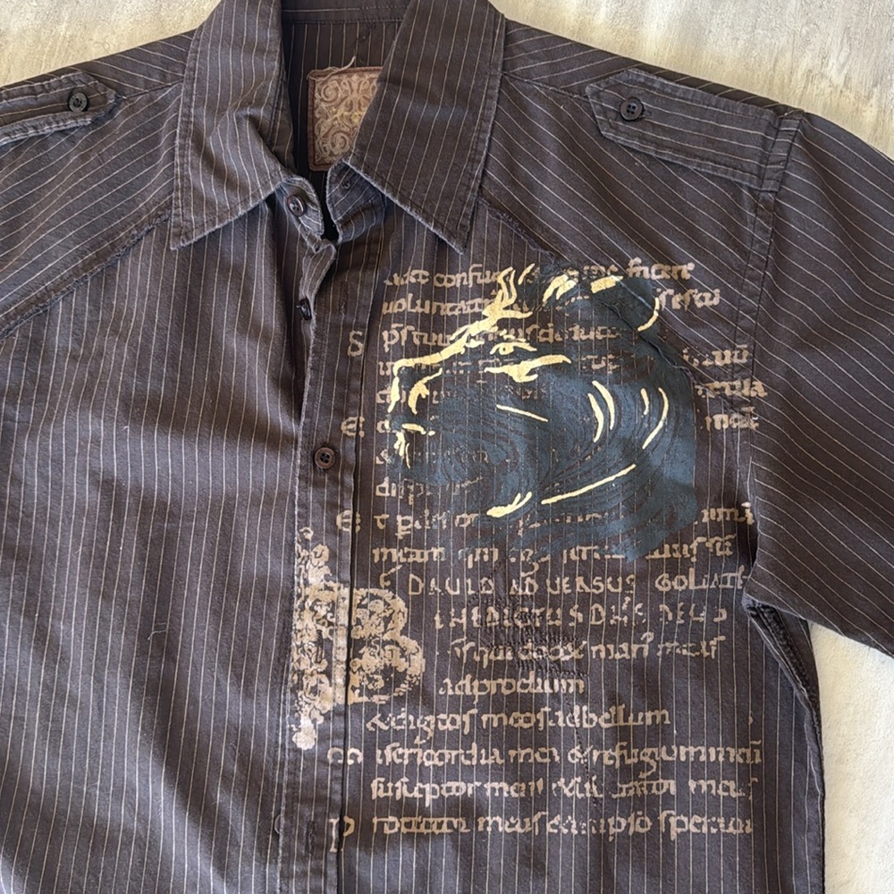 Roar Button Down - Picture 2 of 5